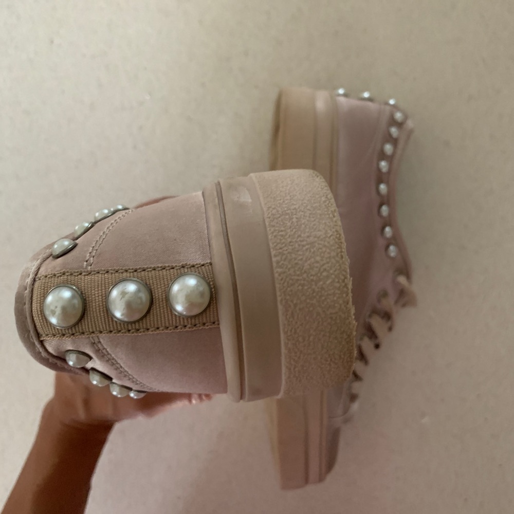 Zara shoes with pearl detail